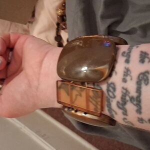 vintage stretchy, wide, shear, brown, tan bangel